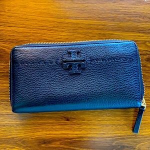 Perry Zip-Around Leather Wallet